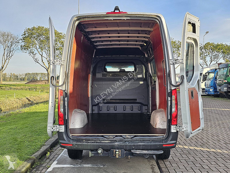 Mercedes 319 L2H2 RWD 3.5t-Trekhaak Automaat 3...