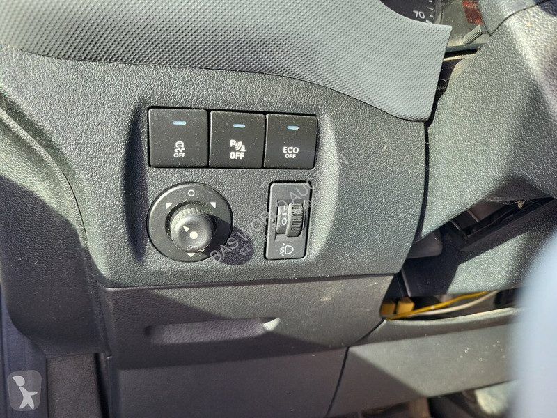 Véhicule utilitaire Peugeot 99pk