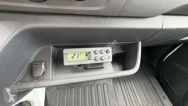 Véhicule utilitaire Renault FRIGO 12M3 165 CV...