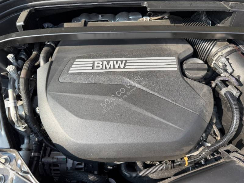 Véhicule utilitaire BMW