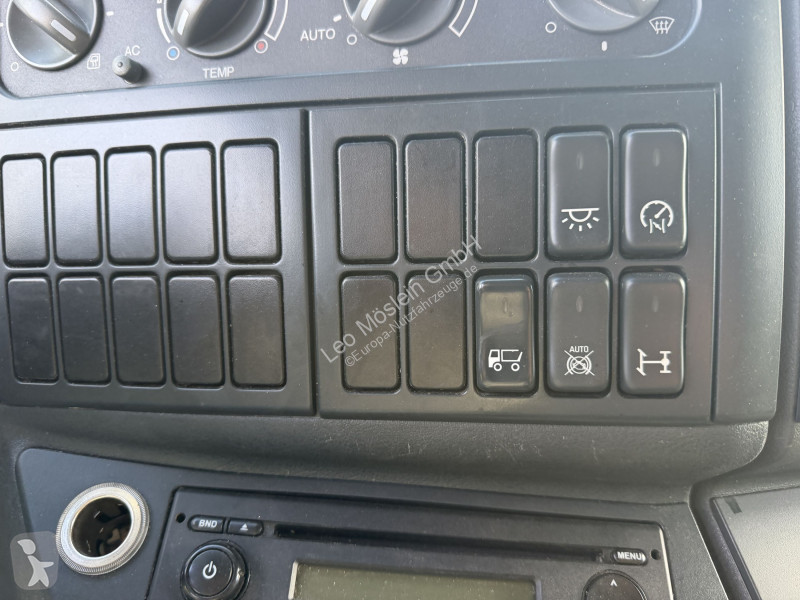 MAN L.2007.46.011  MAN 8.180 Koffer mit...