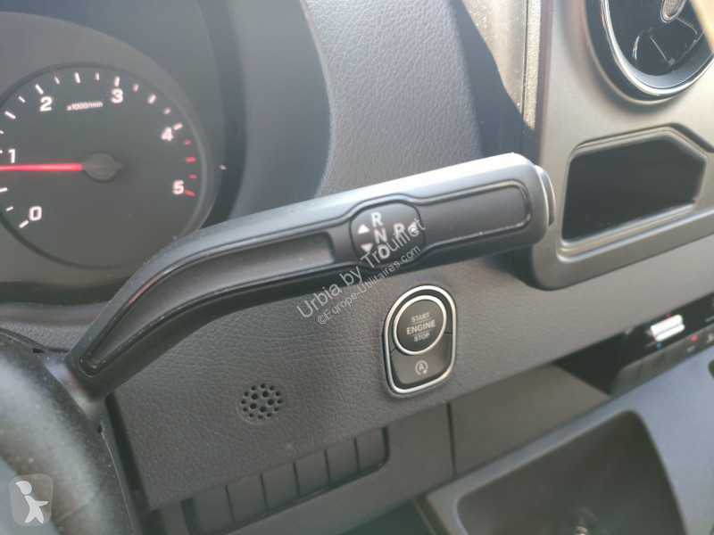 Mercedes 20M3 FOURGON HAYON 3.5 T van