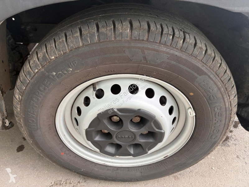 Furgoneta Iveco 35S16 V 16m3