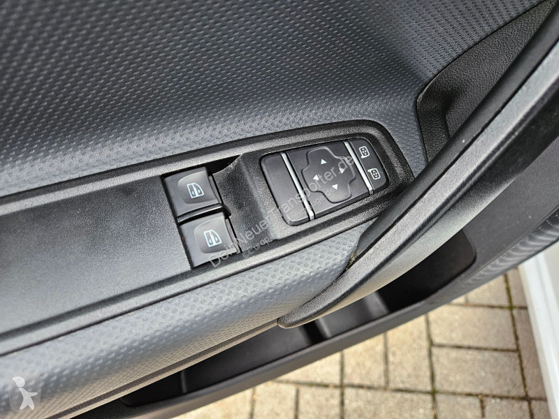 Mercedes 108 CDI...