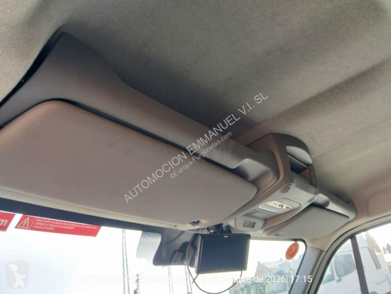 Renault 2.3 DCI 150 van