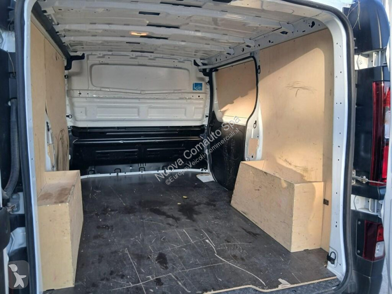 Renault IV van