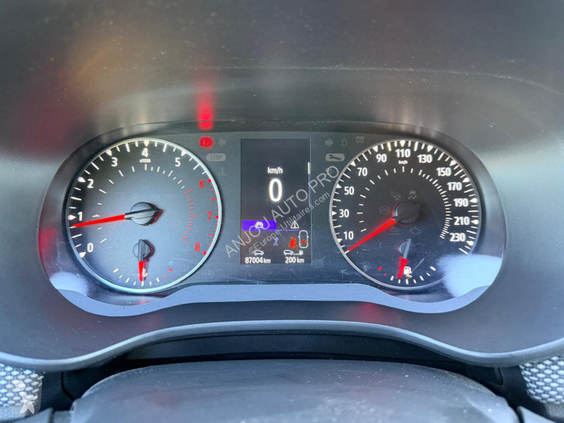 Užitkové vozidlo Dacia TCE 110 7 PLACES CONFORT