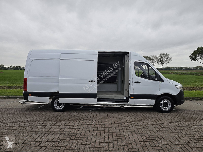 Furgoneta Mercedes 311 L3H2, automaat, airco,...