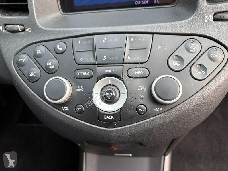 Užitkové vozidlo Nissan 1.8 L + MANUAL + AIR...