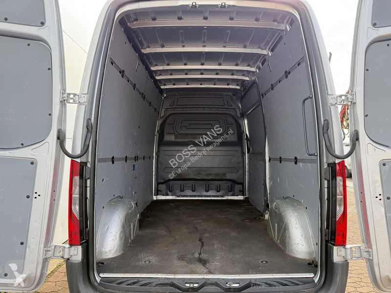 Bedrijfswagen Mercedes 215 1.9 CDI Automaat...