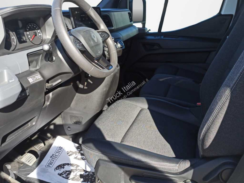 Renault IV - FWD T35 2.0 blue dci 150cv L3H2...