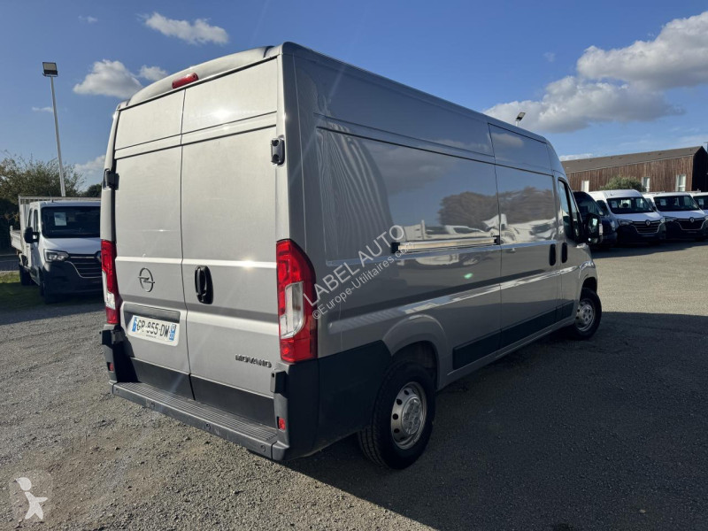 Véhicule utilitaire Opel MOVANO 3T5 L3H2 2.2...