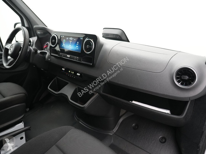Mercedes 315 CDI van