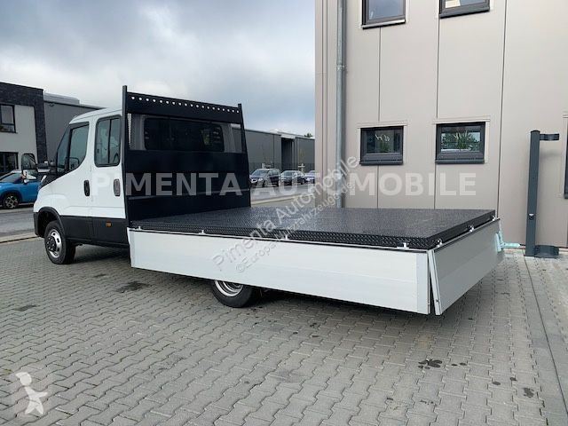 Užitkové vozidlo Iveco 70C18H MY26 DOKA...