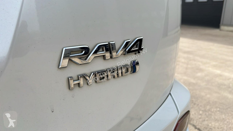 Toyota (HYBRID / AUTOMATIC GEARBOX / BOITE AUTO...