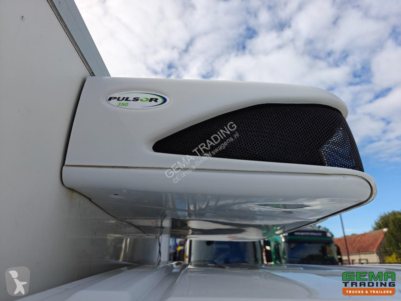 Furgoneta Iveco 4x2 Hi-Matic Sleeper Cab Euro6...