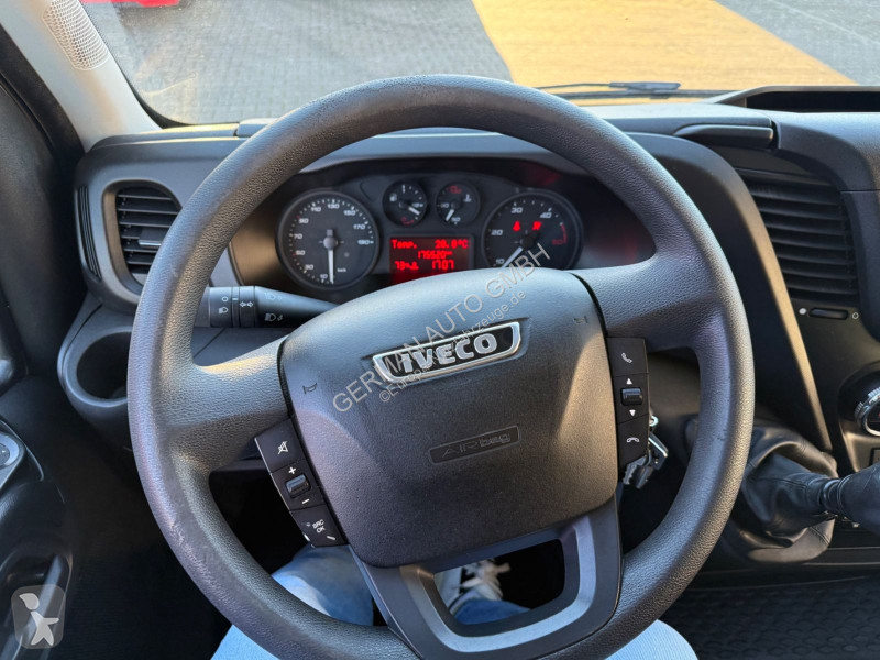 Furgoneta Iveco 35C15 3,0L Koffer LBW 750kg...