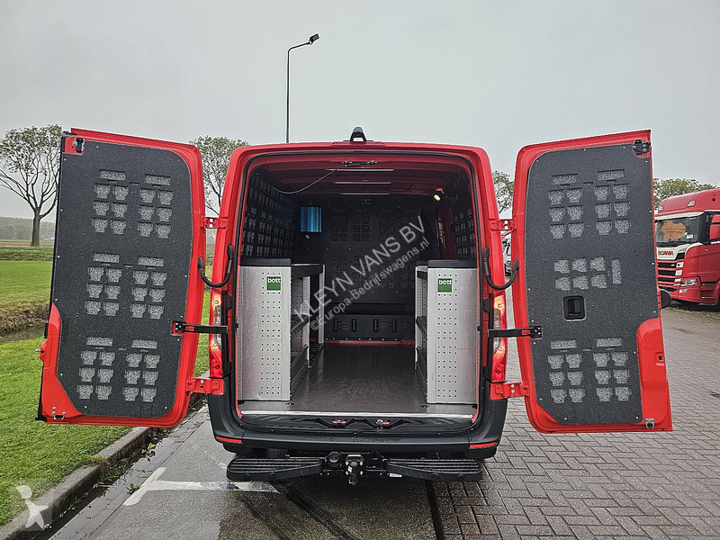Mercedes 215 L1H1 | Automaat | MBUX | Airco |...
