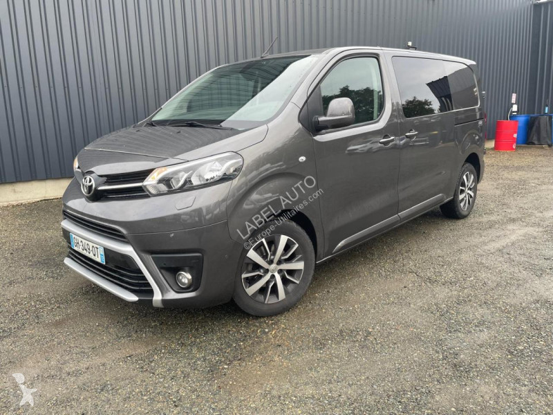 Furgoneta Toyota 2.0 180 D-4D BVA CABINE...