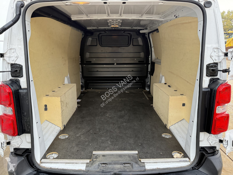 Furgoneta Opel XL 50kWh 136PK L3H1 Elektrisch...