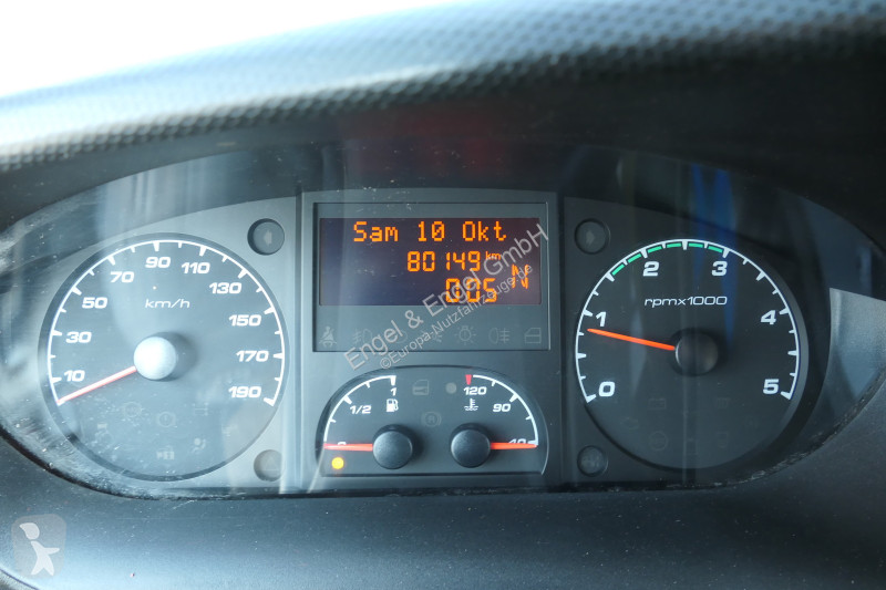 Iveco Daily 35 S11 C30C AUTOMATIK KAMERA Regale...