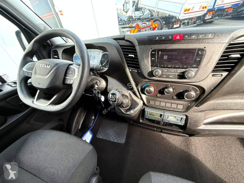 Furgoneta Iveco 35C16