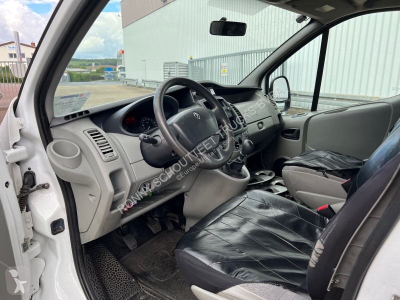 Furgoneta Renault Trafik 2.0 dCi115 4x2 Trafik...