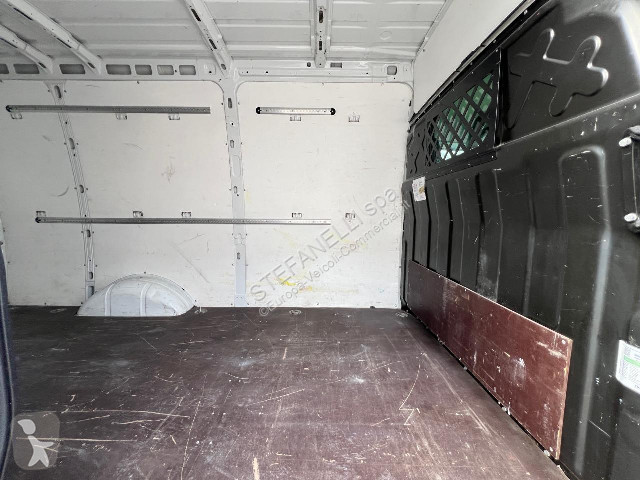 Veicolo commerciale Iveco DAILY 35S16 V