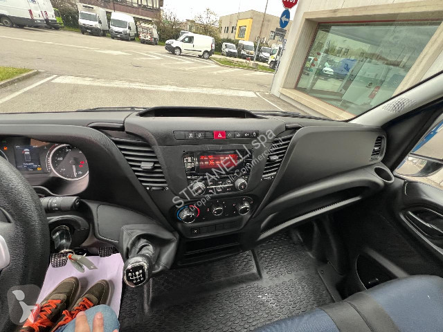 Autoutilitară Iveco DAILY 35C14 RIBALTABILE