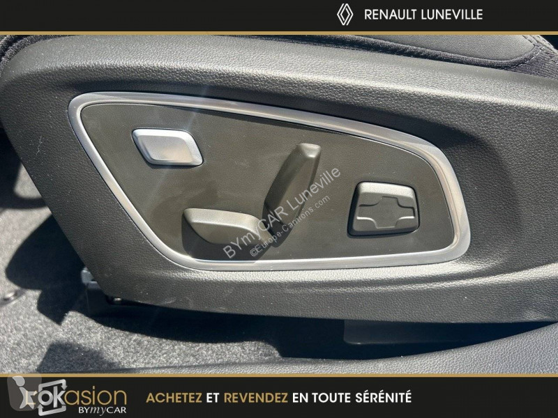 Veicolo commerciale Renault Rafale E-Tech full...