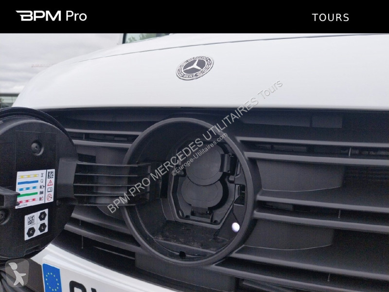 Véhicule utilitaire Mercedes e Long Pro