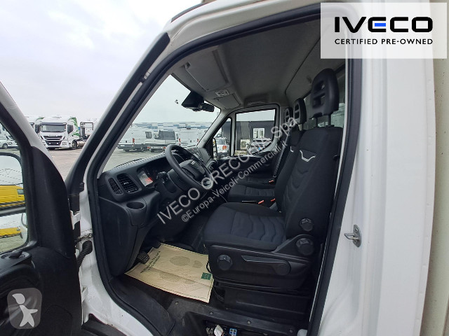 عربة نفعية Iveco DAILY 35C16 3.0 - 4100