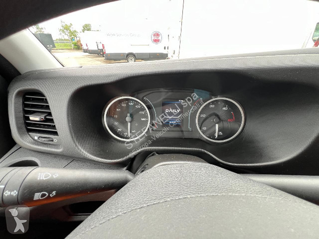 Autoutilitară Iveco DAILY 35S16 V 7 posti