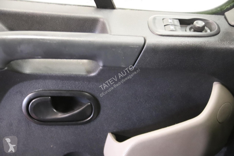 Veículo utilitário Renault 170PK AUTOMAAT...
