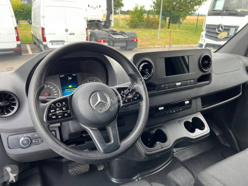 Véhicule utilitaire Mercedes
