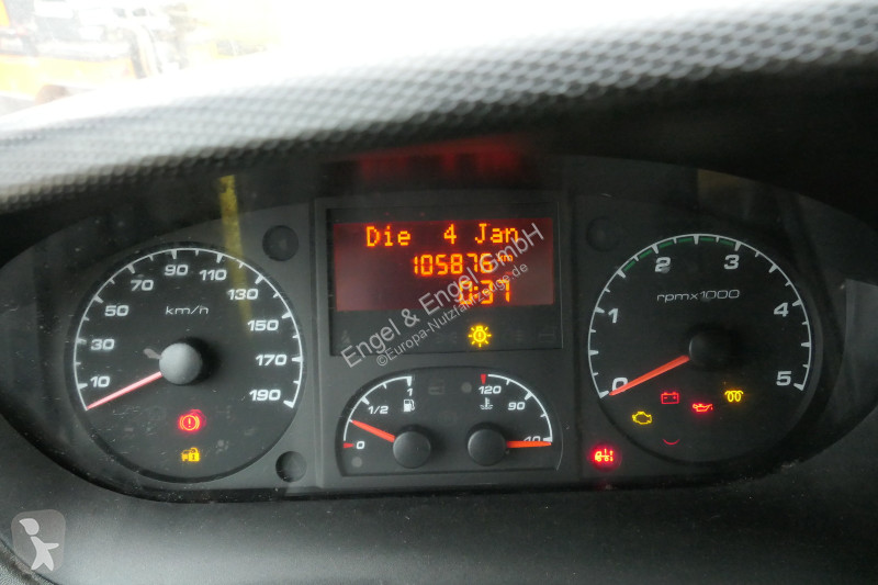 Autoutilitară Iveco Daily 35 S11 C30C AUTOMATIK...
