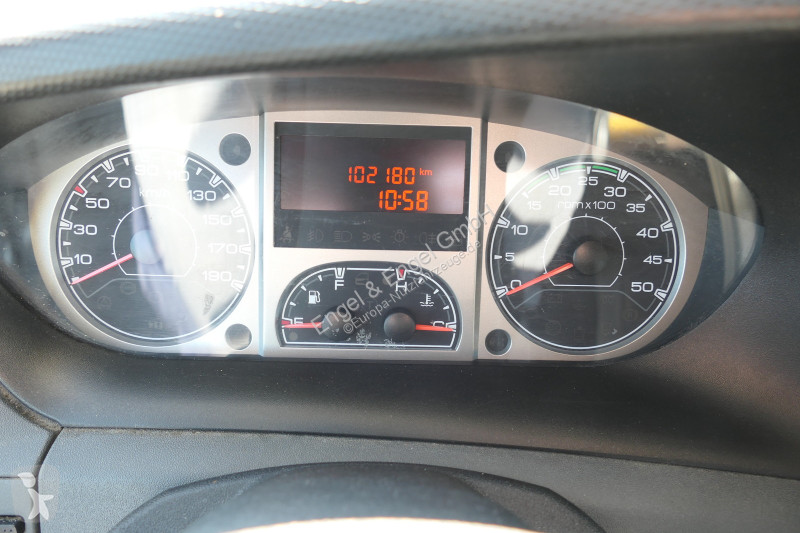 Užitkové vozidlo Iveco Daily 35 S11 C30C...