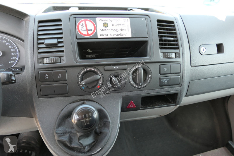 Veicolo commerciale Volkswagen T5 Transporter...