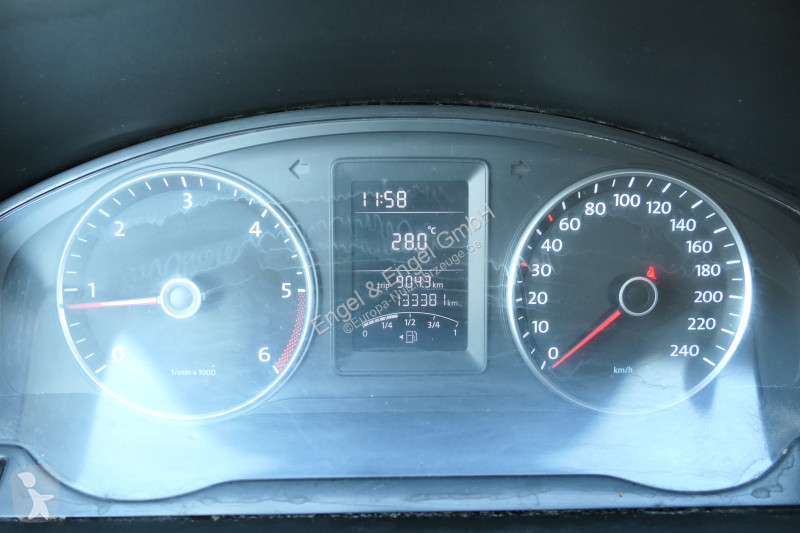 Autoutilitară Volkswagen T5 Transporter 2.0 TDI...