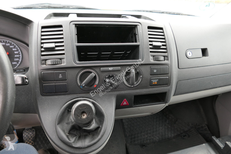 Veicolo commerciale Volkswagen T5 Transporter...