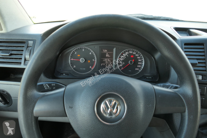Autoutilitară Volkswagen T5 Transporter 2.0 TDI...