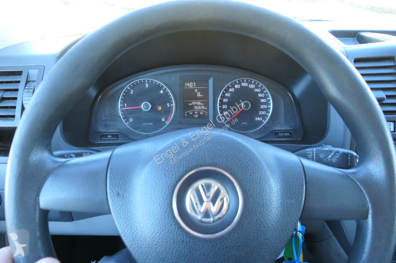 Véhicule utilitaire Volkswagen T5 Transporter...