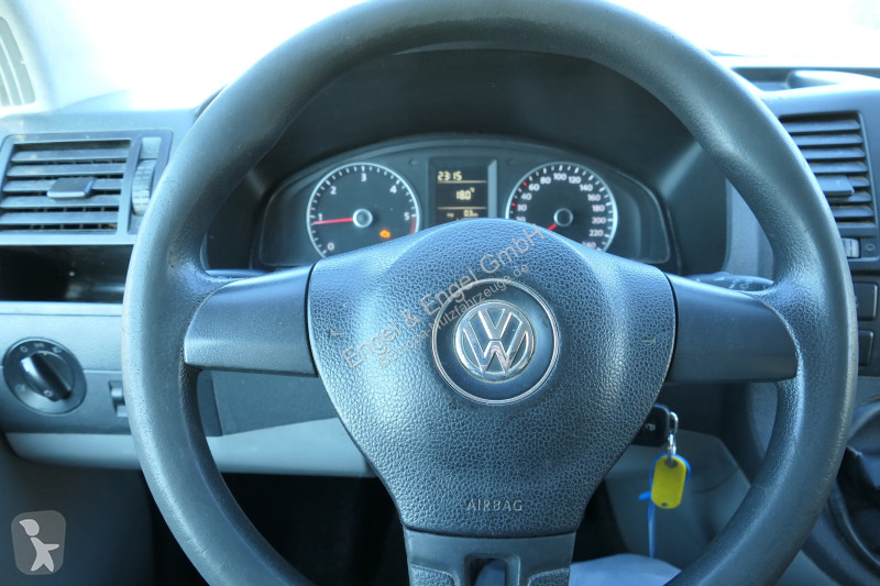 Autoutilitară Volkswagen T5 Transporter 2.0 TDI...