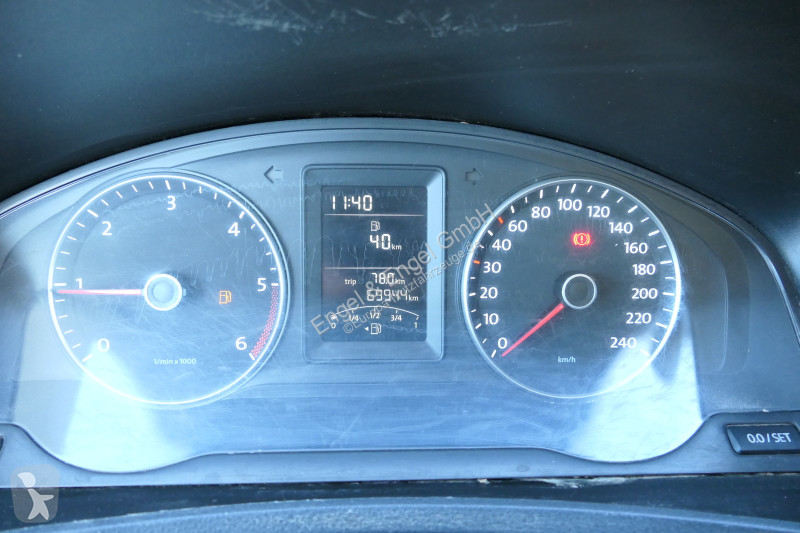 Autoutilitară Volkswagen T5 Transporter 2.0 TDI...