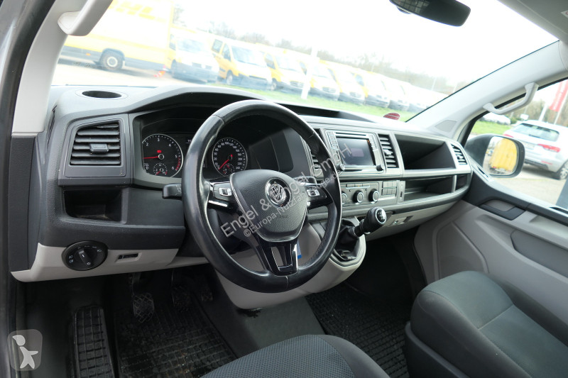 Autoutilitară Volkswagen T6 Transporter 2.0 TDI...