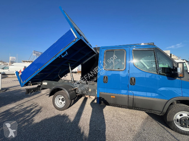 Veículo utilitário Iveco DAILY 35C14H D...