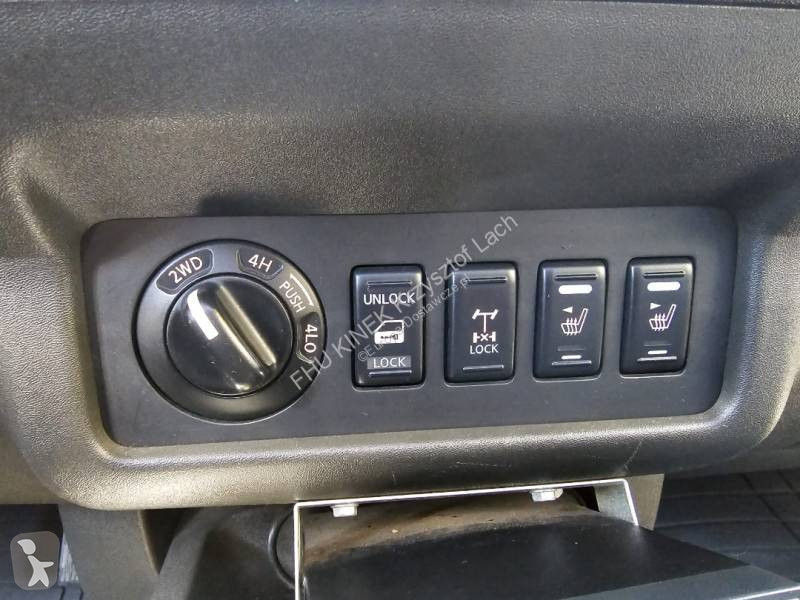 Véhicule utilitaire Nissan