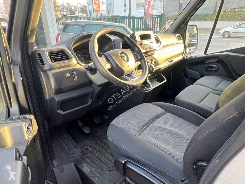 Autoutilitară Renault MASTER III FG F2800 L1H1...