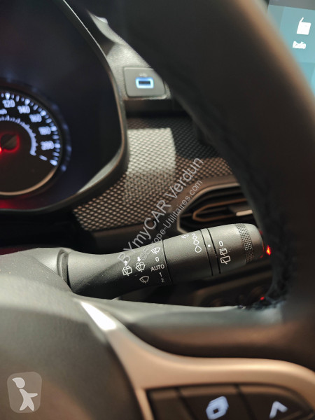 Veicolo commerciale Dacia Sandero TCe 90 GSR2