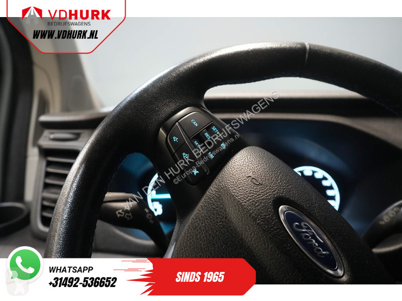 Furgoneta Ford Tourneo 2.0 TDCI € 30.182,-...